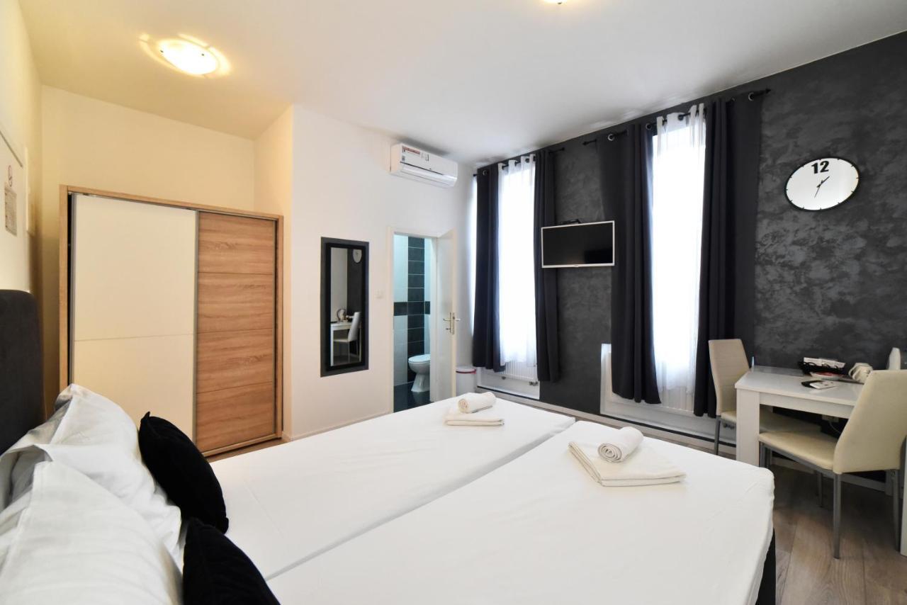 Guest house Virtus And With Free Private Parking 3*